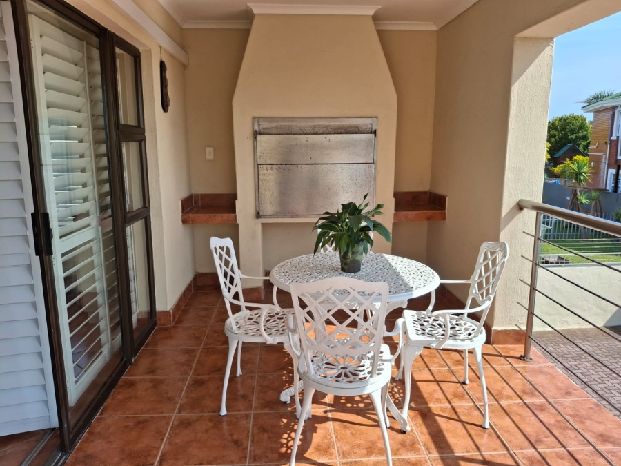 To Let 1 Bedroom Property for Rent in Summerstrand Eastern Cape